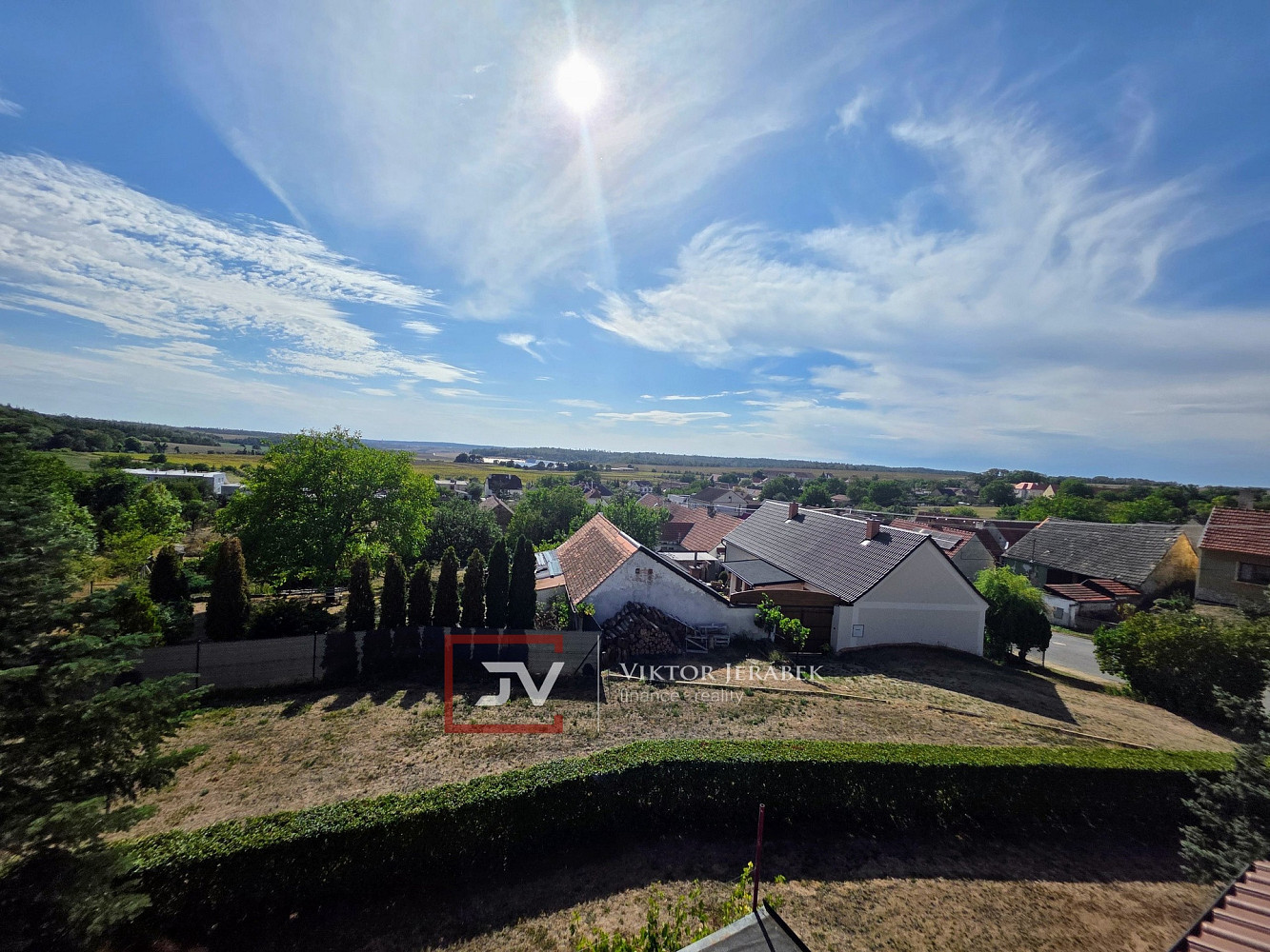 Prodej domu 270 m² s pozemkem 1 145 m² – fotografie 3