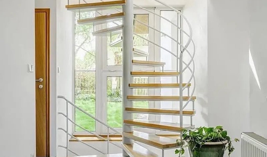 Prodej domu 300 m² s pozemkem 1 300 m², Praha – náhled fotky 16