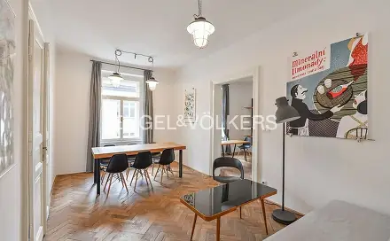 Pronájem bytu 3+1 97 m², Štěpánská, Praha 1 - Nové Město