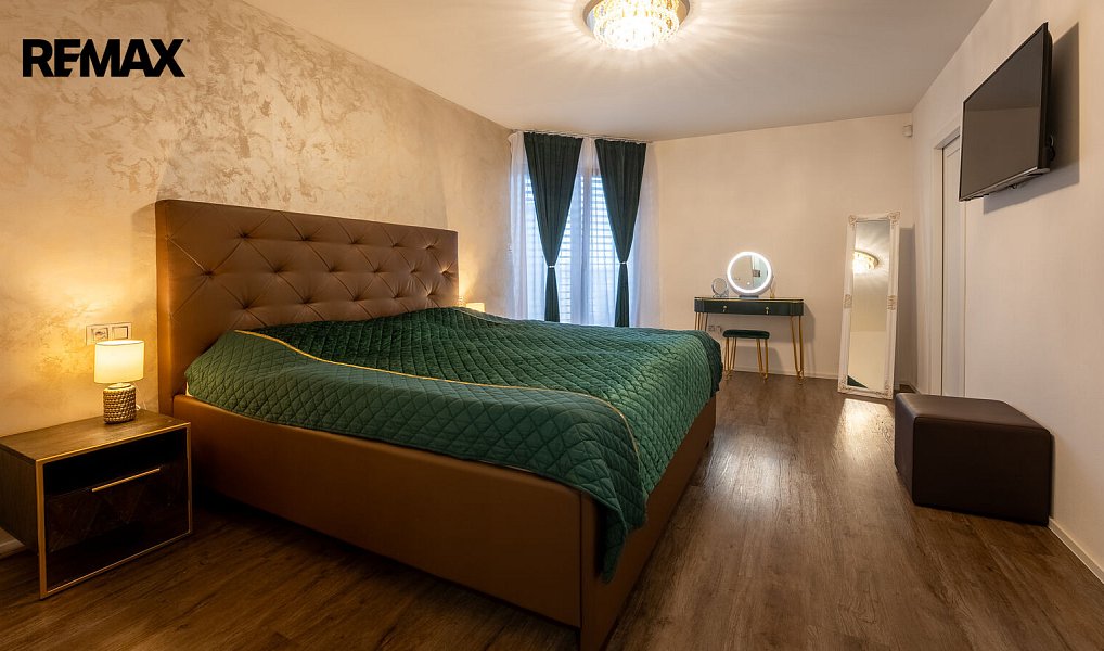 Prodej domu 172 m² s pozemkem 1 031 m², Jemnice – náhled fotky 21