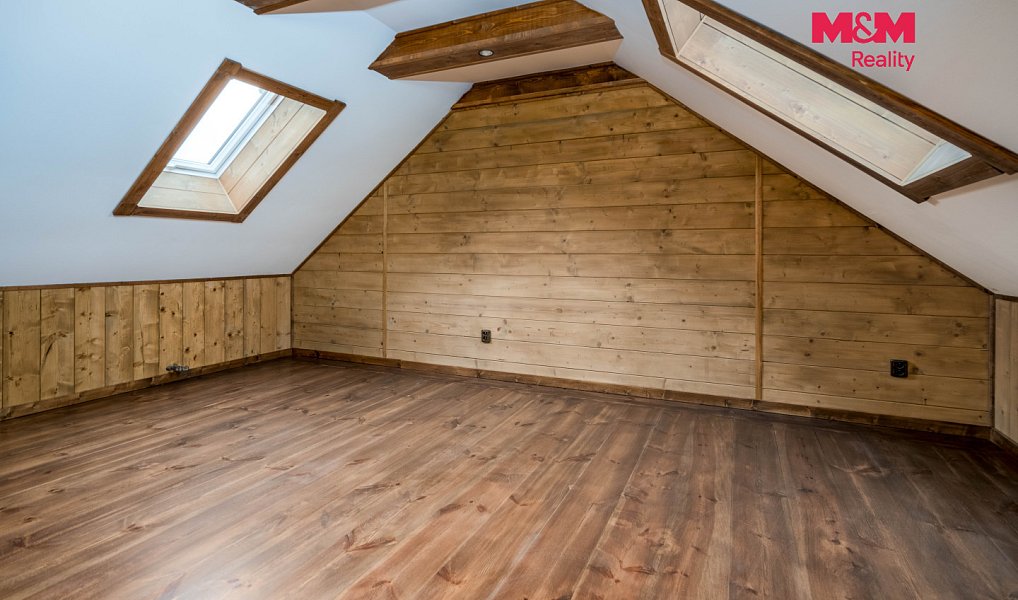 Prodej domu 221 m² s pozemkem 1 365 m², Trhový Štěpánov – náhled fotky 18