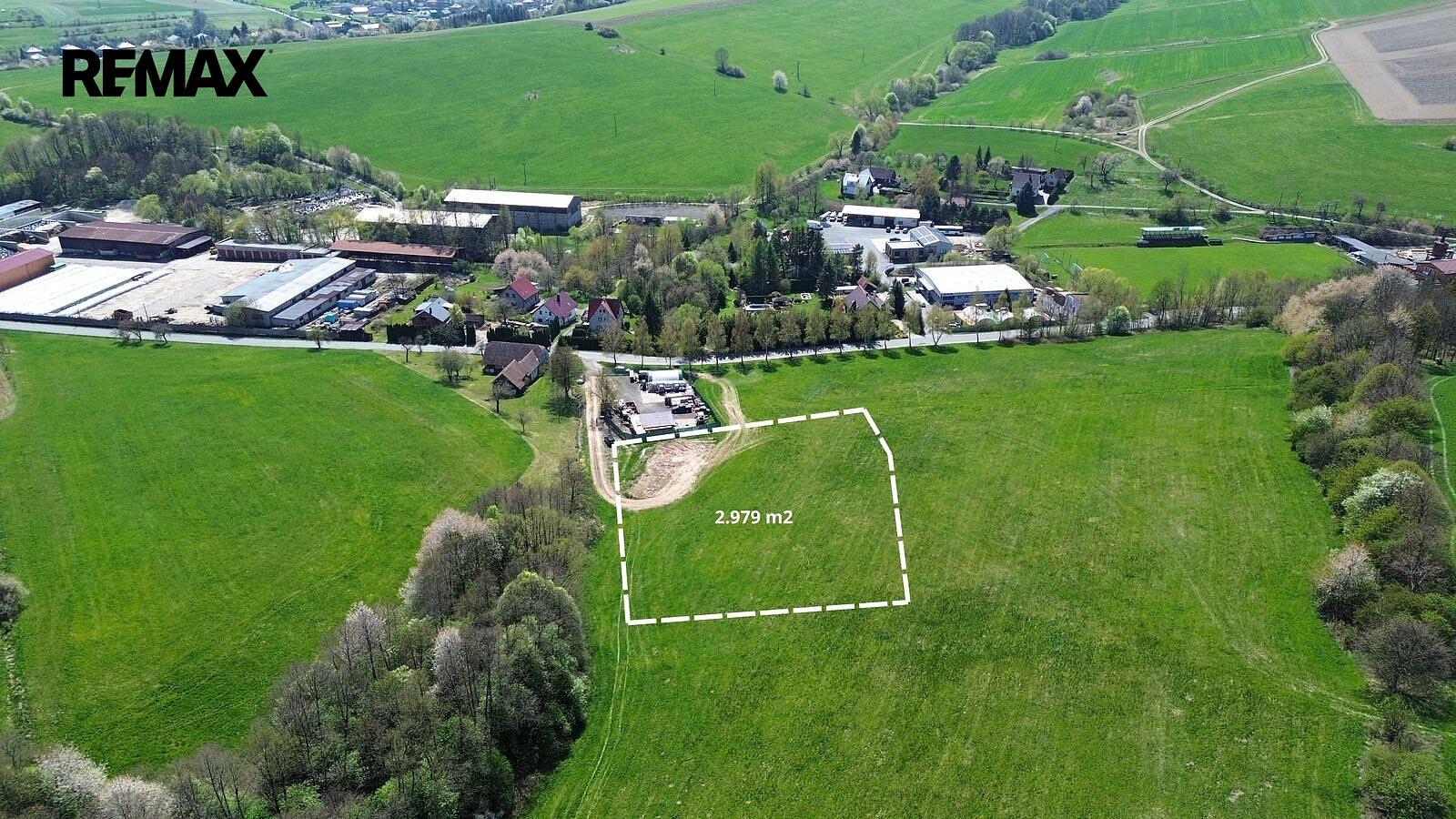Prodej komerčního pozemku 2 979 m² – fotografie 5