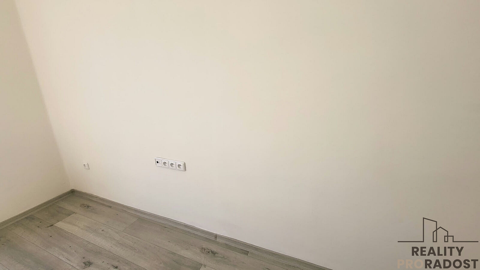 Pronájem bytu 2+1 60 m² – fotografie 5