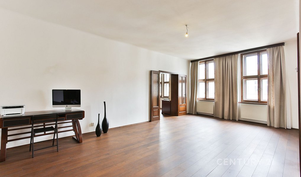 Prodej bytu 4+1 175 m², Praha – náhled fotky 14