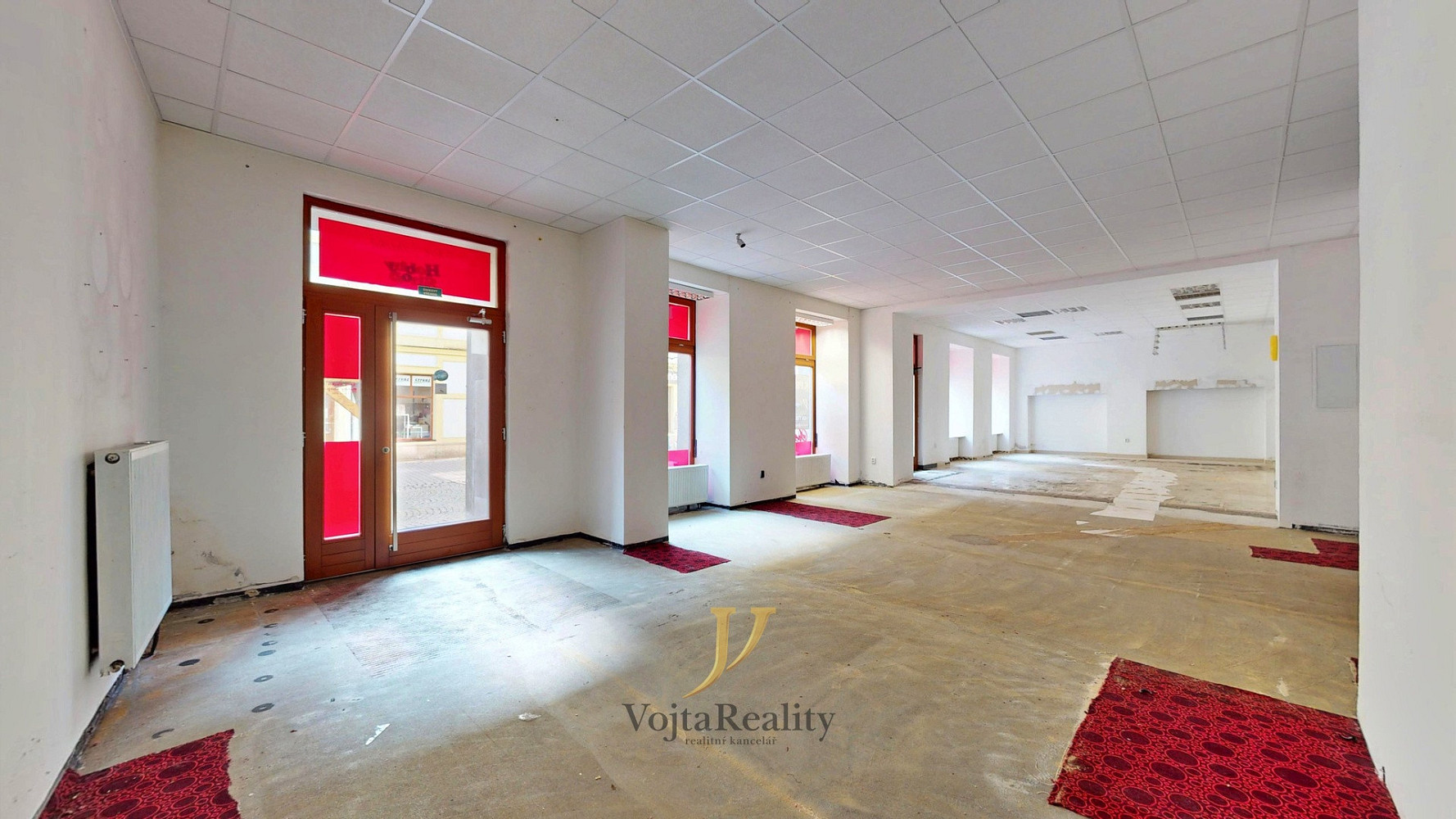 Pronájem obchodních prostor 215 m² – fotografie 4