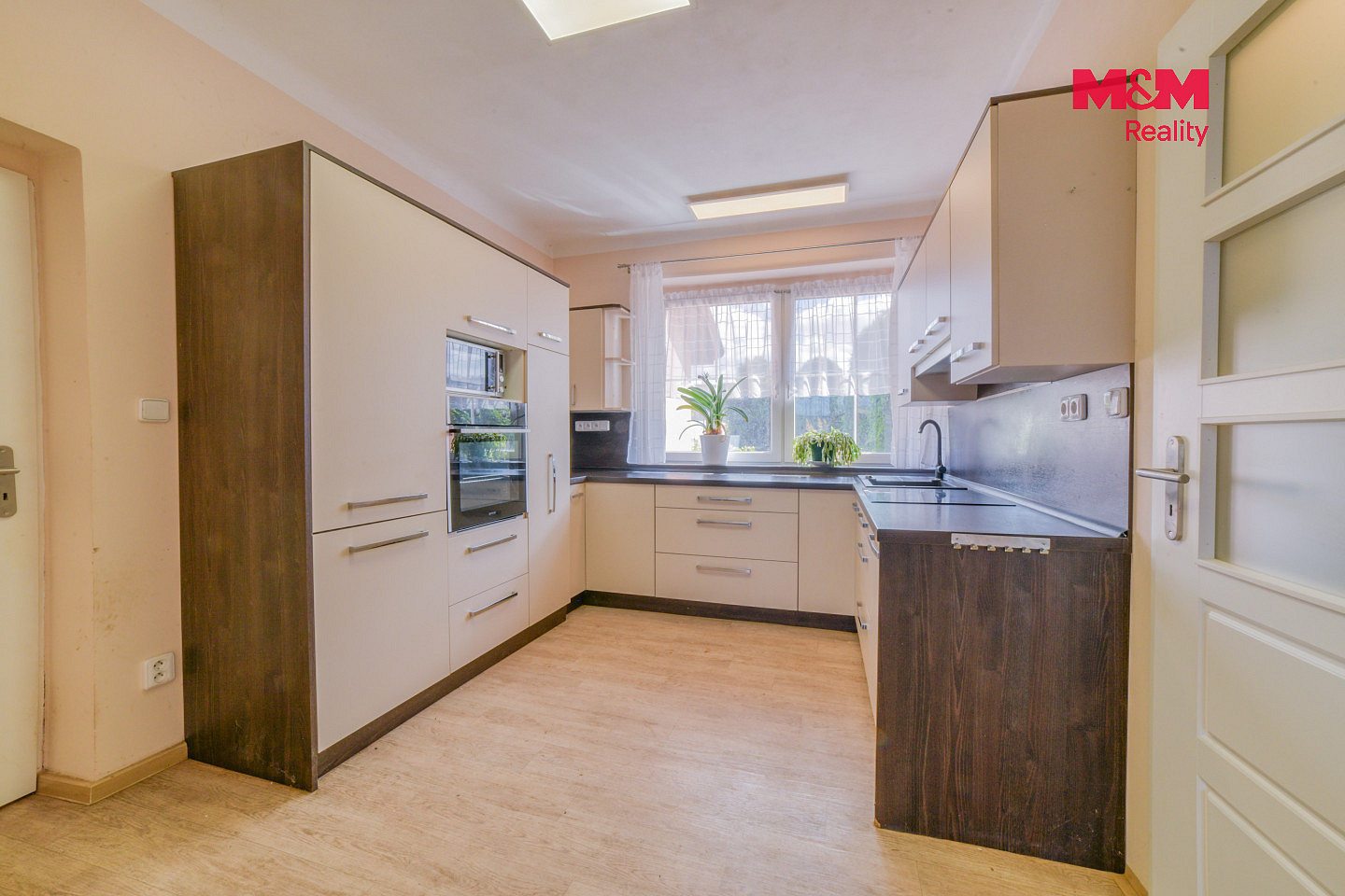 Prodej domu 123 m² s pozemkem 1 262 m² – fotografie 2