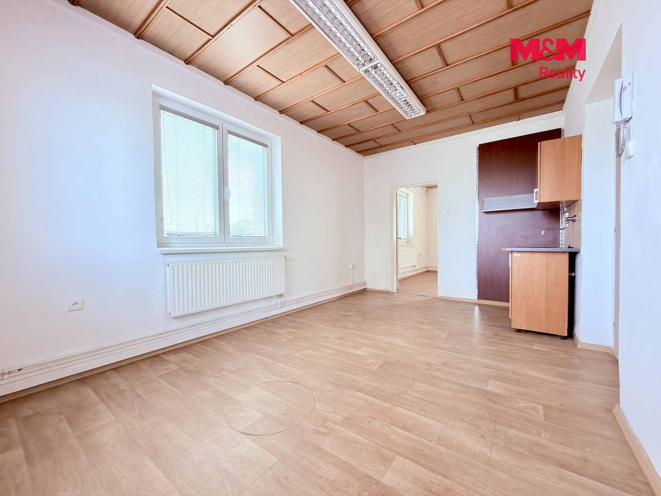 Pronájem kanceláře 135 m² – fotografie 2