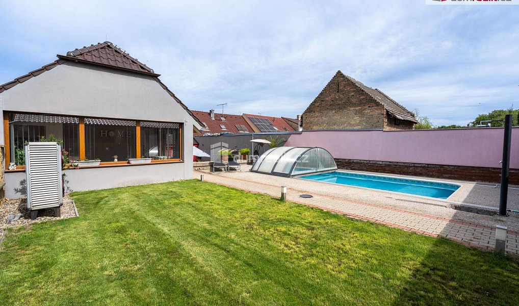 Prodej domu 300 m² s pozemkem 300 m², Roudnice nad Labem – náhled fotky 32