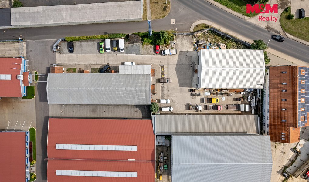 Prodej výrobních prostor 2 882 m², Štětí – náhled fotky 9