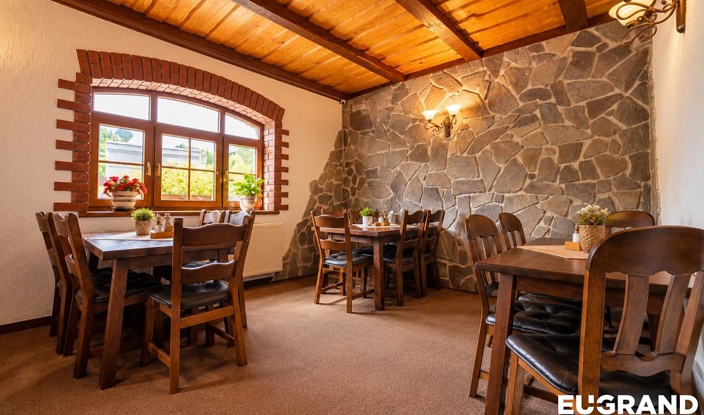 Prodej domu 341 m² s pozemkem 263 m², Šluknov – náhled fotky 5