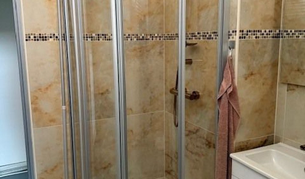 Pronájem obchodních prostor 200 m², Vsetín – náhled fotky 19