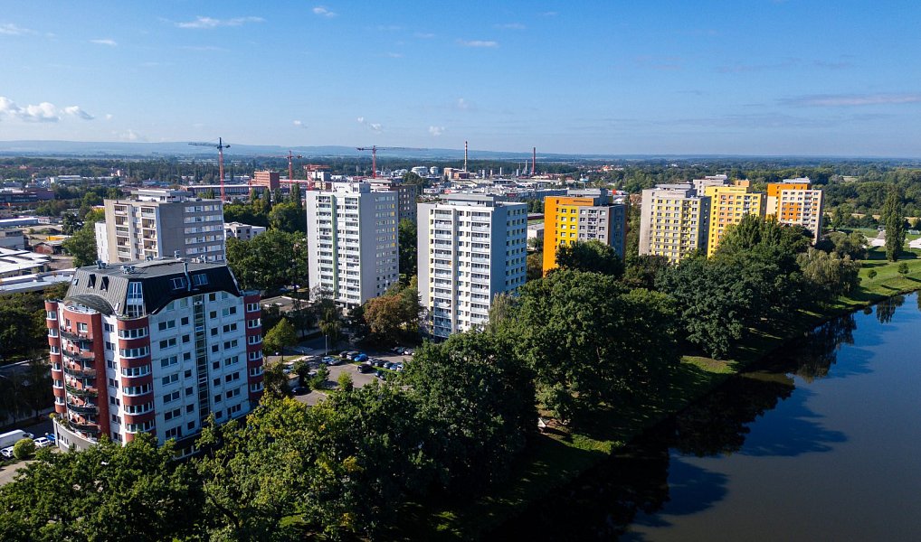 Prodej bytu 2+1 53 m², Pardubice – náhled fotky 2
