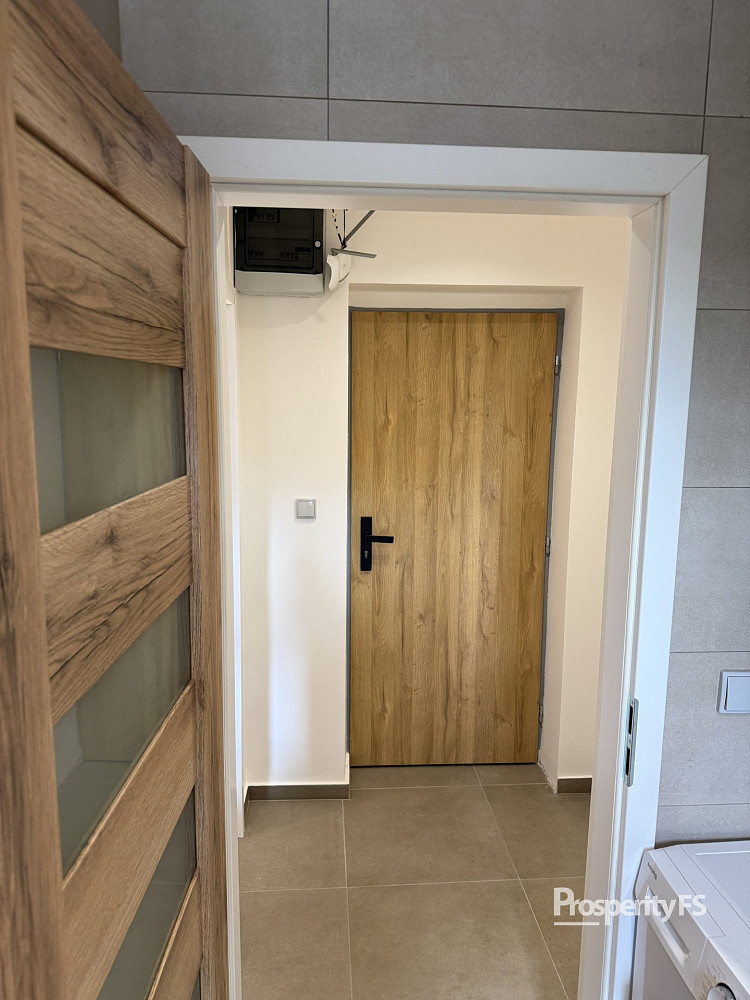 Pronájem bytu 2+kk 47 m² — photo 4