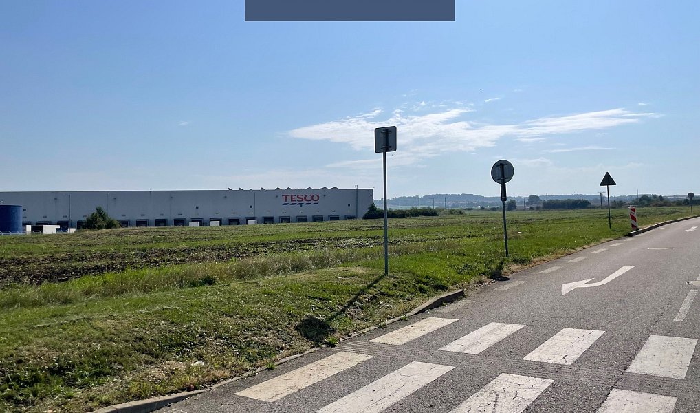 Prodej komerčního pozemku 12 962 m², Postřižín – náhled fotky 3