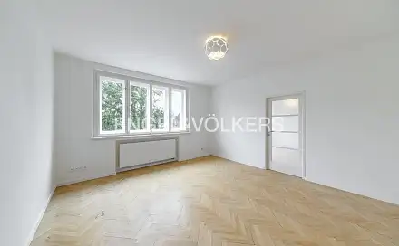 Pronájem domu 244 m² s pozemkem 829 m², K Fialce, Praha 5 - Stodůlky
