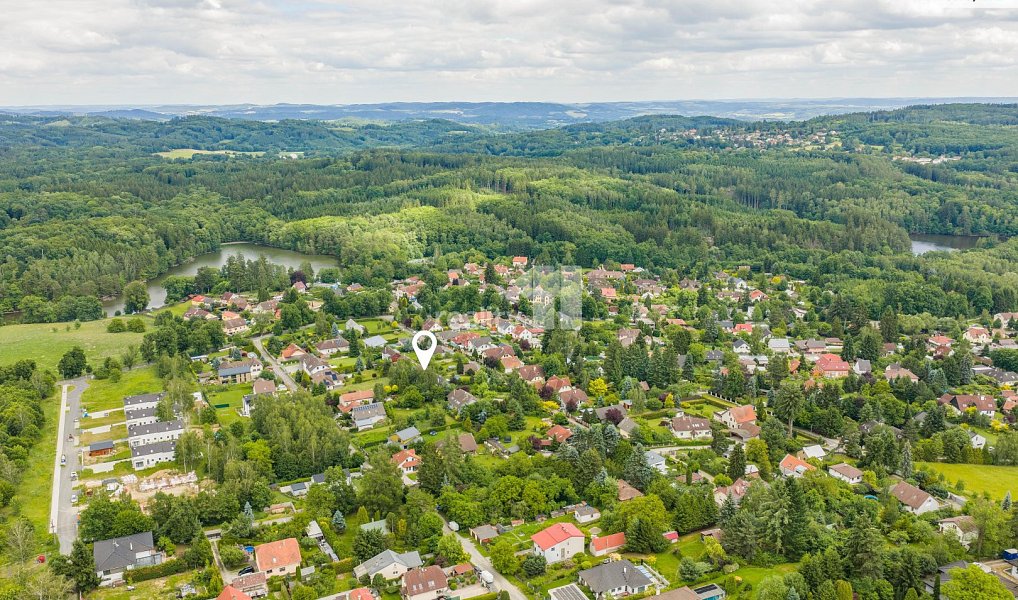 Prodej domu 200 m² s pozemkem 1 008 m², Kamenice – náhled fotky 44