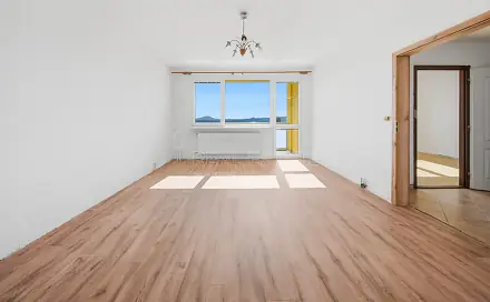 Prodej bytu 3+1 74 m², Vladimirská, Česká Lípa