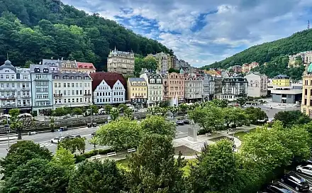 Prodej bytu 5+1 185 m², Divadelní náměstí, Karlovy Vary