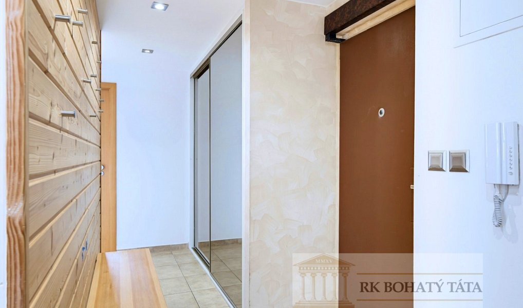 Prodej bytu 4+kk 103 m², Praha – náhled fotky 17