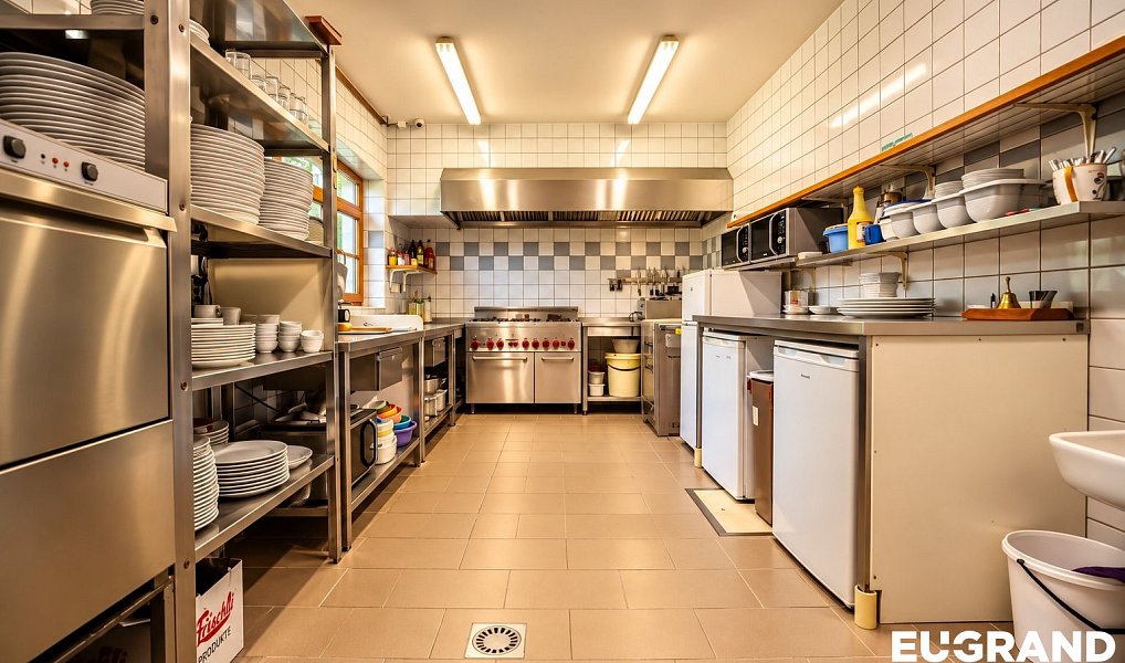 Prodej domu 341 m² s pozemkem 263 m², Šluknov – náhled fotky 15