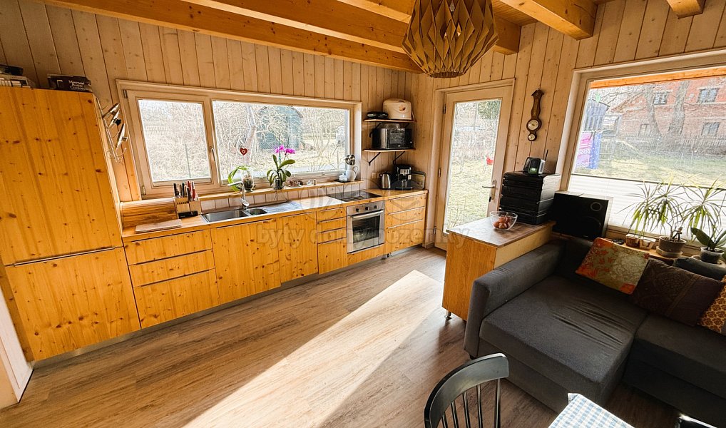 Prodej domu 100 m² s pozemkem 924 m², Pertoltice – náhled fotky 9
