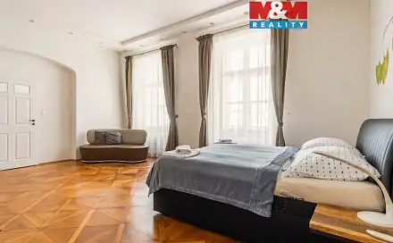 Pronájem bytu 2+kk 80 m², Dlážděná, Praha 1 - Nové Město