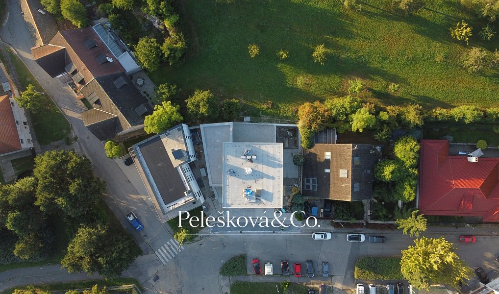 Prodej bytu 5+kk 169 m², Praha – náhled fotky 44