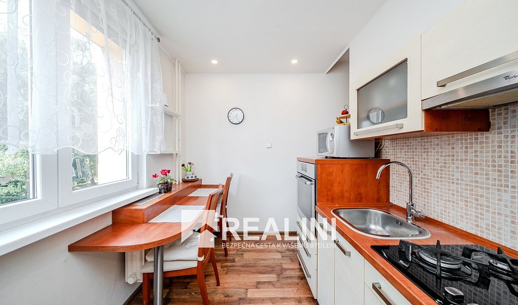 Prodej bytu 2+1 60 m², Karviná – náhled fotky 9