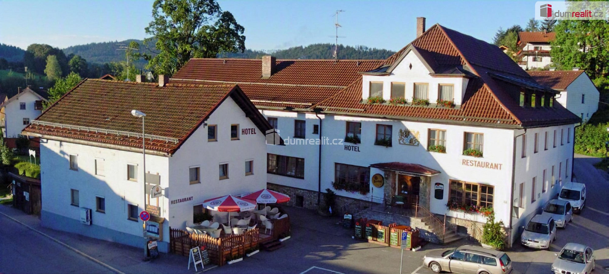 Commercial property, 2191 m²