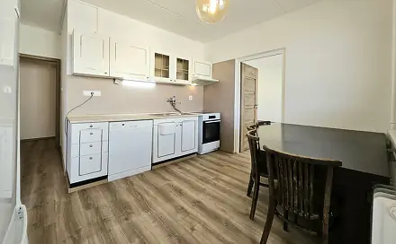Pronájem bytu 2+1 68 m², Na Bítýškách, Veverská Bítýška, okres Brno-venkov