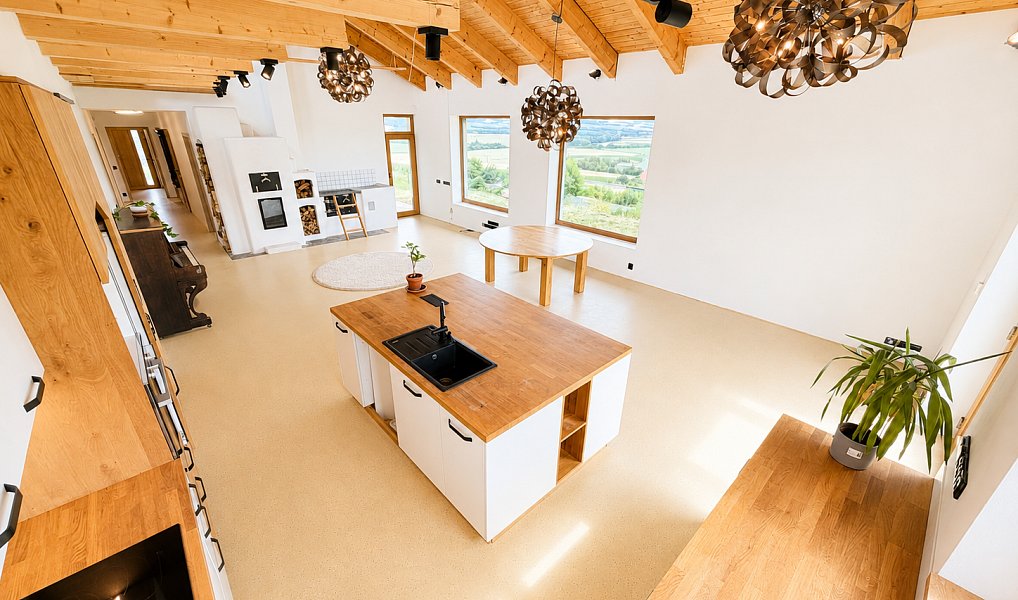 Prodej domu 184 m², Býkovice – náhled fotky 2