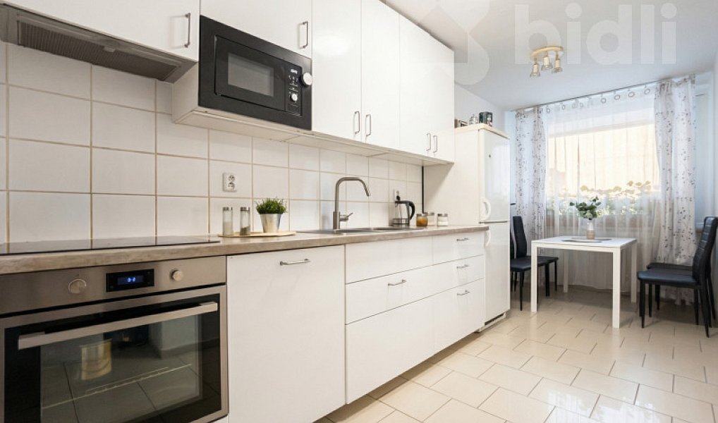 Prodej bytu 3+1 77 m², Praha – náhled fotky 5