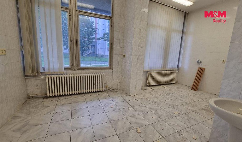 Pronájem obchodních prostor 156 m², Orlová – náhled fotky 7