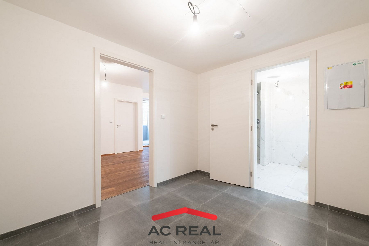 Prodej bytu 2+kk 46 m² – fotografie 5