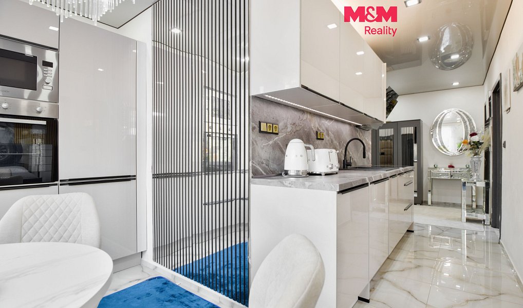 Prodej bytu 3+1, 64 m², Chomutov