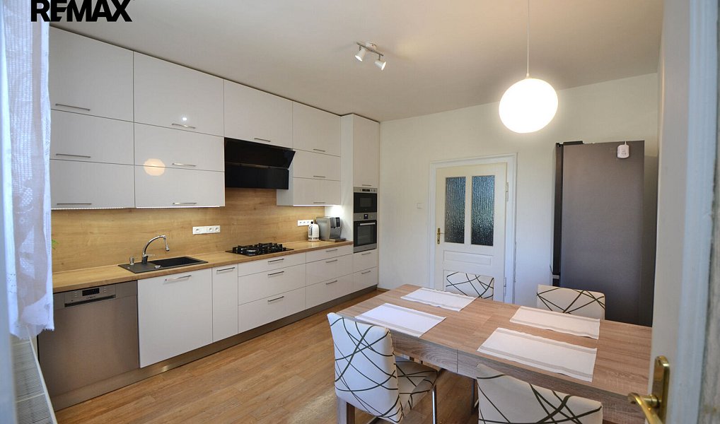 Prodej nájemního domu, činžáku 307 m², Uničov – náhled fotky 3