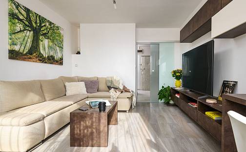 Prodej bytu 3+1 89 m², Libáňská, Praha 9 - Horní Počernice