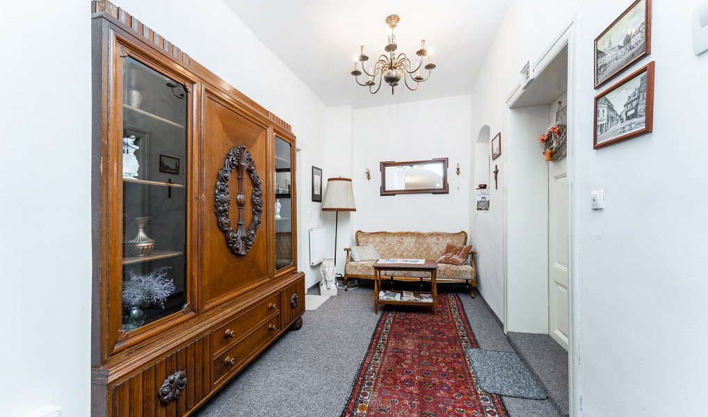 Prodej obchodních prostor 425 m², Ostrov – náhled fotky 8