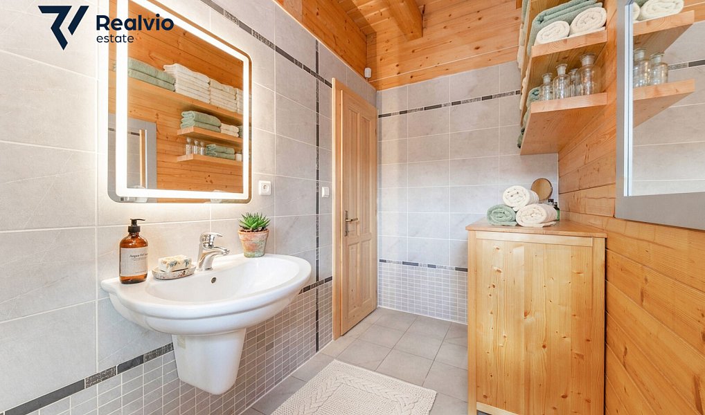 Prodej chaty/chalupy 400 m² s pozemkem 2 362 m², Kořenec – náhled fotky 22