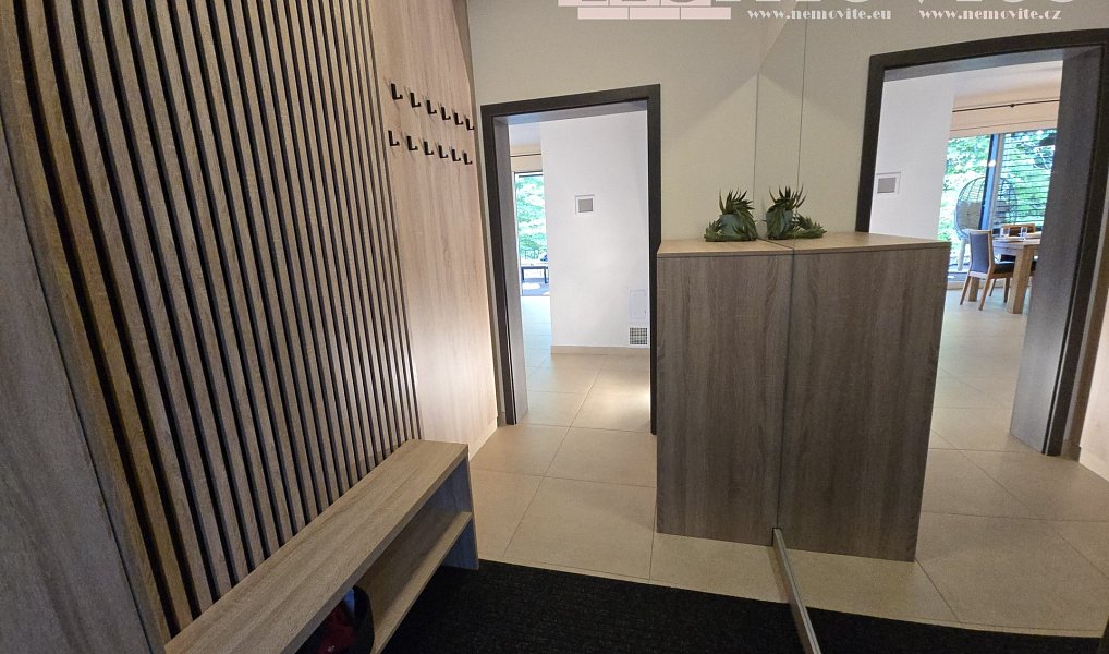 Prodej domu 157 m² s pozemkem 1 047 m², Sulice – náhled fotky 19