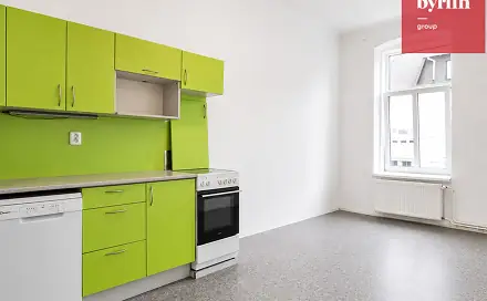 Pronájem bytu 2+1 62 m², nám. Minoritů, Krnov - Pod Bezručovým vrchem, okres Bruntál