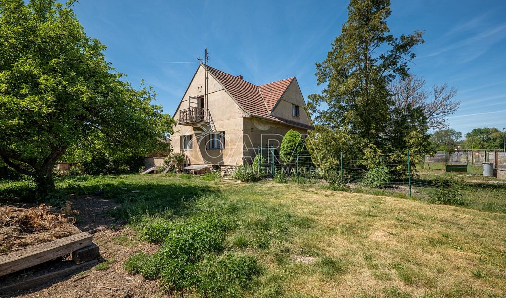 Prodej domu 274 m² s pozemkem 941 m², Kropáčova Vrutice – náhled fotky 7