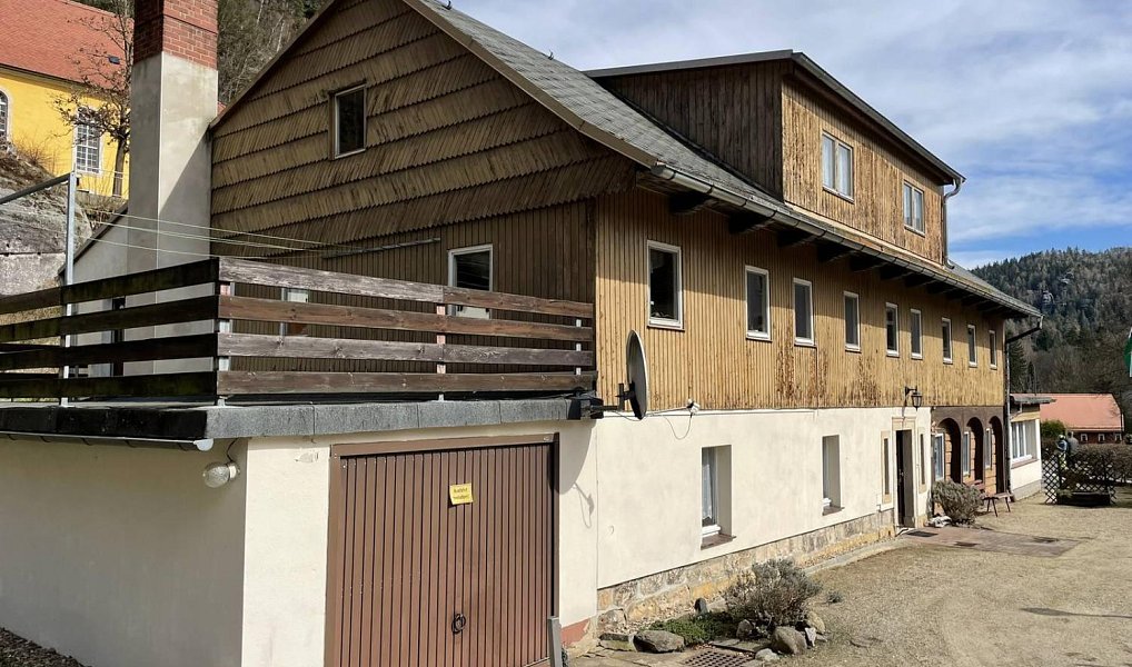 Prodej domu 625 m² s pozemkem 950 m², Krompach – náhled fotky 2