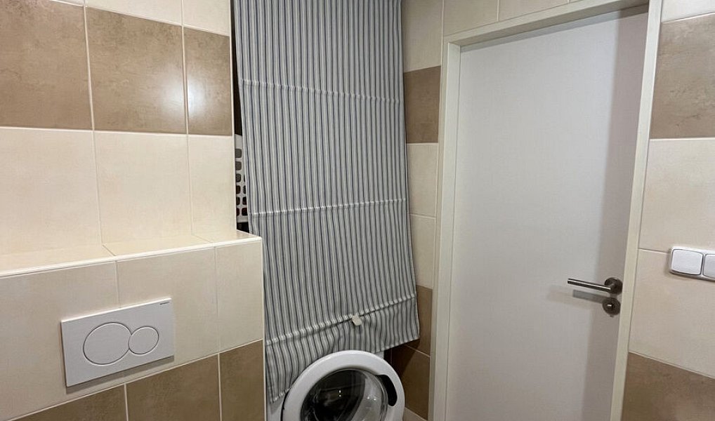 Pronájem bytu 1+kk 36 m², Benešov – náhled fotky 7