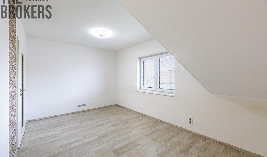 Prodej bytu 4+kk 97 m², Praha – náhled fotky 3