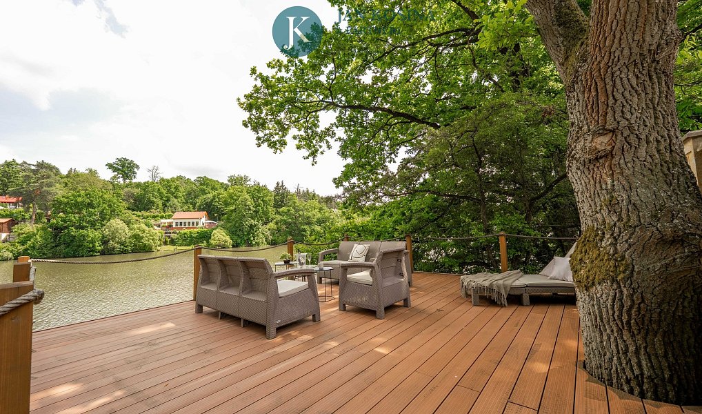 Prodej domu 236 m² s pozemkem 921 m², Mirošovice – náhled fotky 54