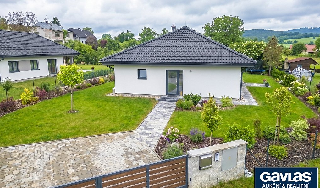 Prodej stavebního pozemku 941 m², Lažany – náhled fotky 7