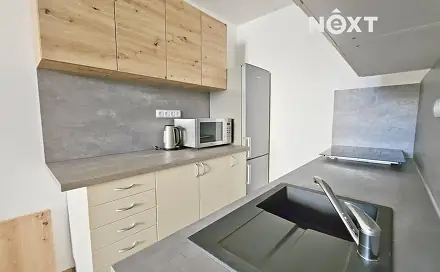 Pronájem bytu 2+kk 40 m², Italská, Kladno - Kročehlavy