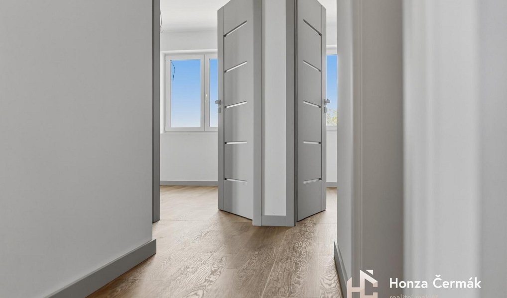 Prodej domu 109 m² s pozemkem 319 m², Oslavany – náhled fotky 22