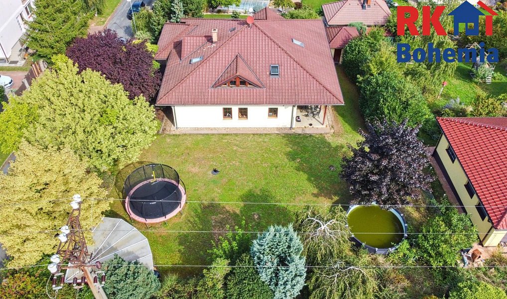 Prodej domu 309 m² s pozemkem 1 162 m², Úvaly – náhled fotky 28